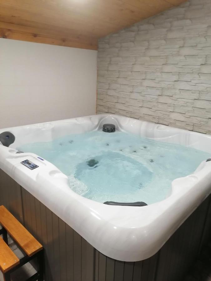 Къща За Гости Радост Guest House Radost Razlog Exterior photo