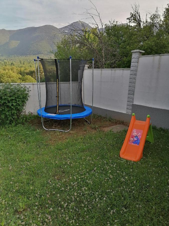 Къща За Гости Радост Guest House Radost Razlog Exterior photo